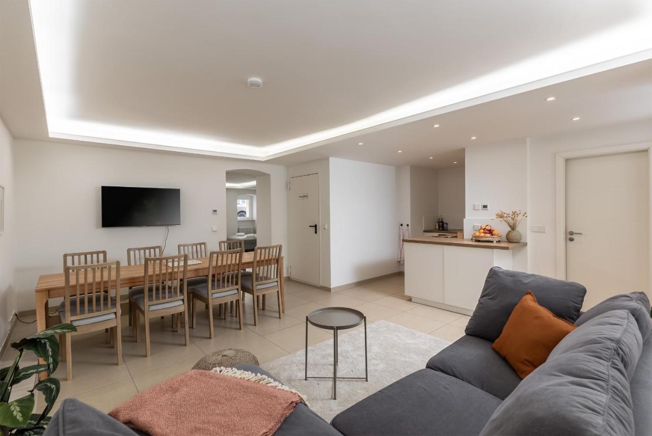 Spacious Apartment In Hemholtzkiez Prenzlauer Berg For 8 People Hiddenseer Berlijn Buitenkant foto